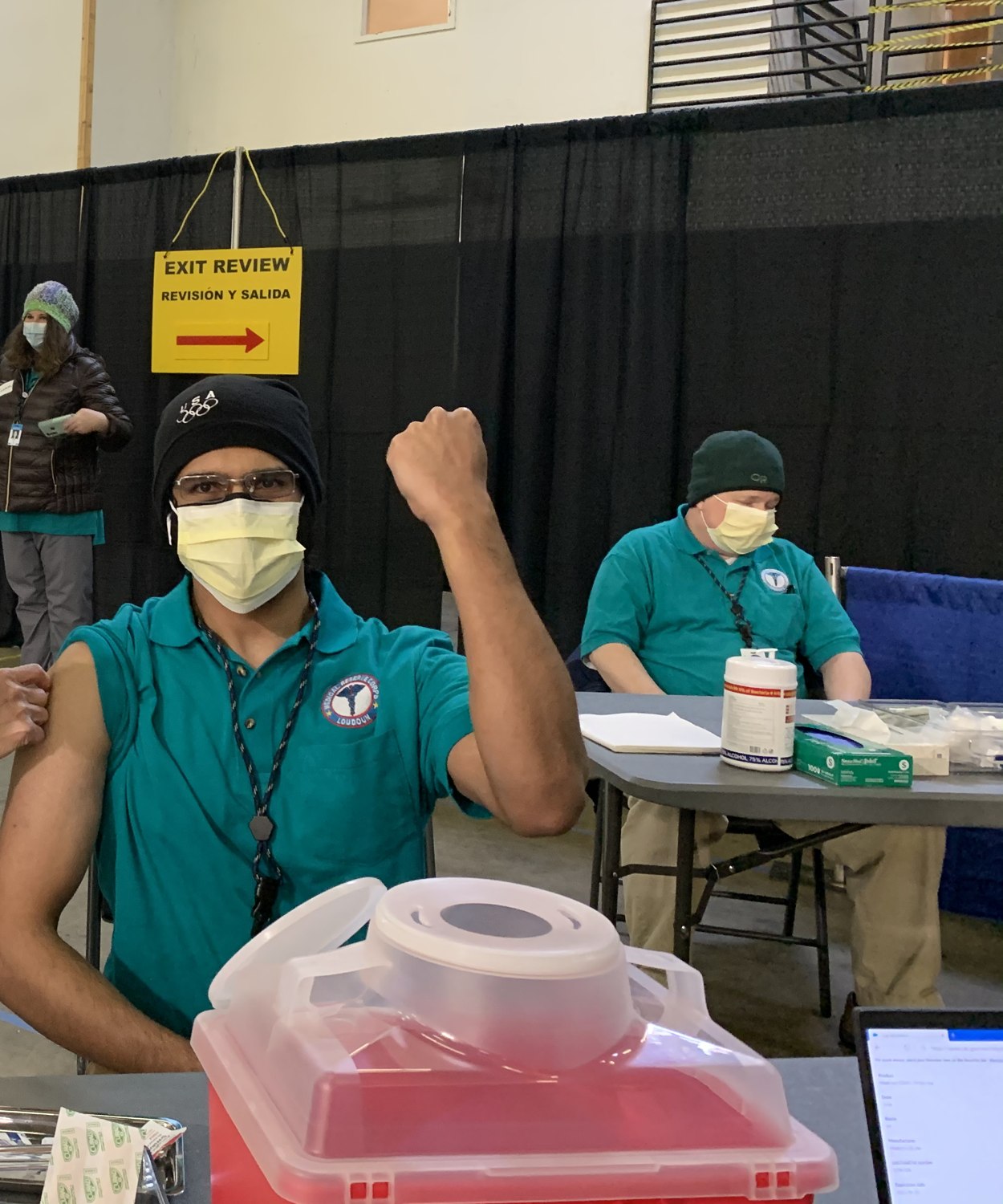 Volunteering at a COVID-19 vaccination clinic